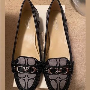 Women’s Flats